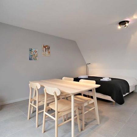 Huswell - Cozy And Roomy Studio With A Homely Feel Де-Ган Екстер'єр фото